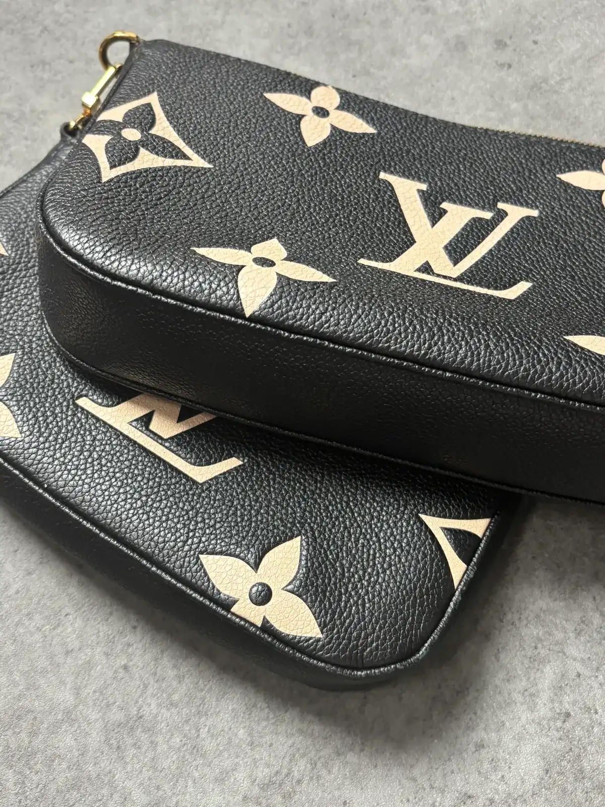 Louis Vuitton 모노그램 블랙염색 작업 전